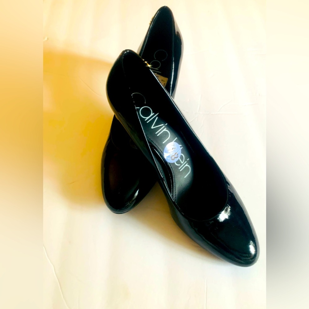 Calvin Klein 8.5 black shoes
